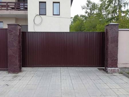 Откатные ворота с заполнением профнастил ЕМПК